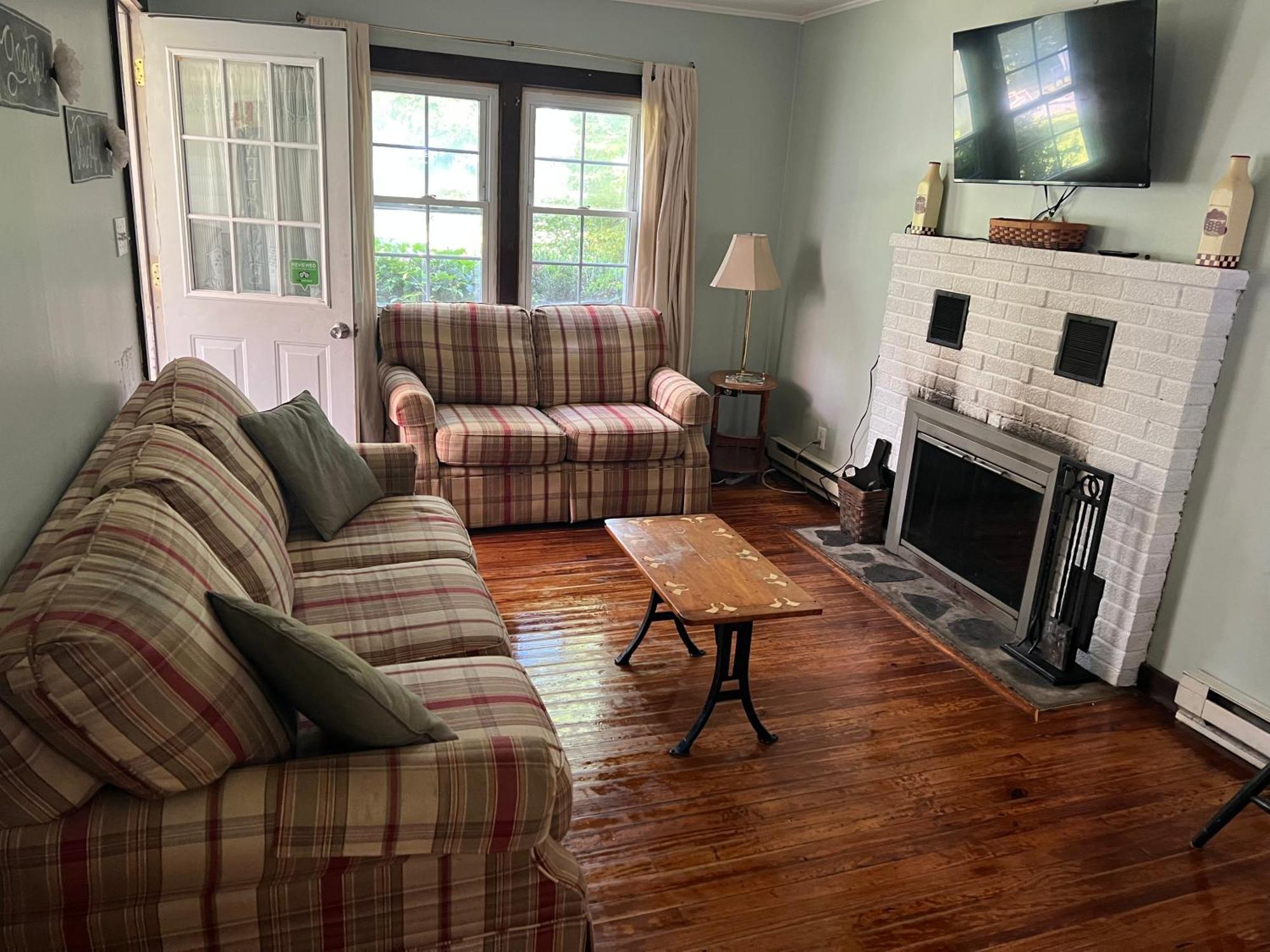 Echo Valley Cottages Coolbaugh Экстерьер фото